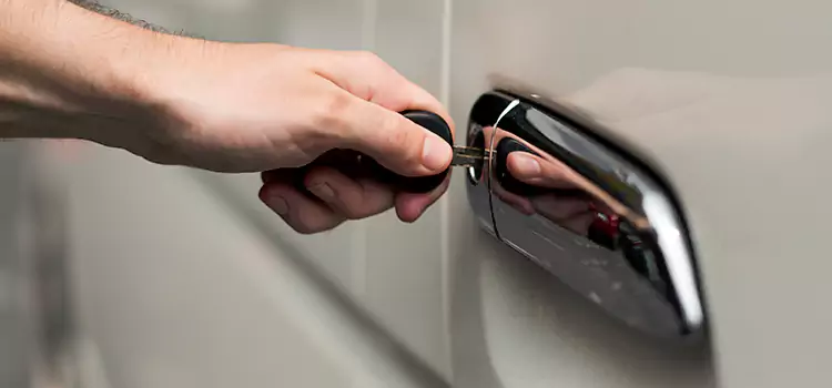 Why Choose Our Auto Locksmith Team in Crystal Lake, IL?