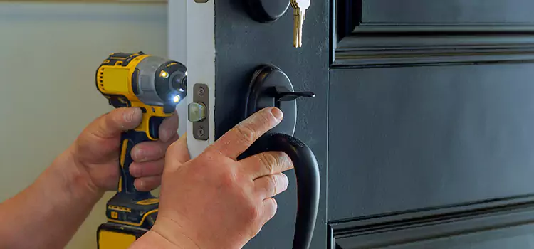 Locksmith Emergency Service Crystal Lake